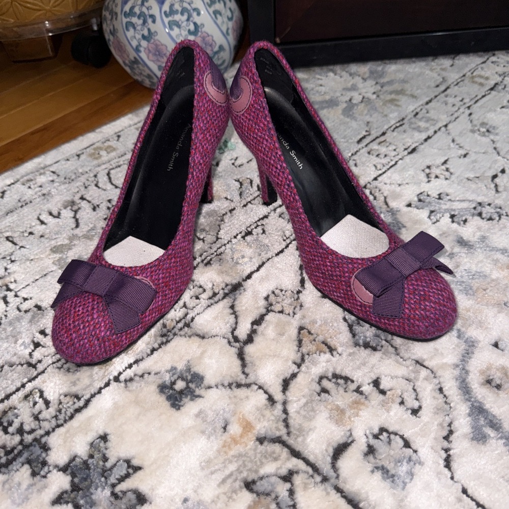Amanda Smith Retro Boucle Tweed Heels with Bow- Pink/Purple 6 1/2 - Inserts